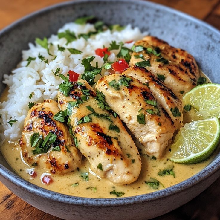 LIME CHICKEN & RICE BOWL